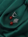 Серьги из серебра с корундом 22-710